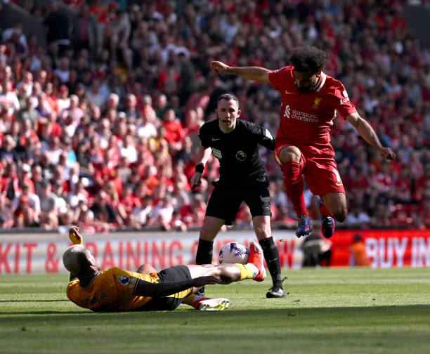 当球划过空 当球划过空