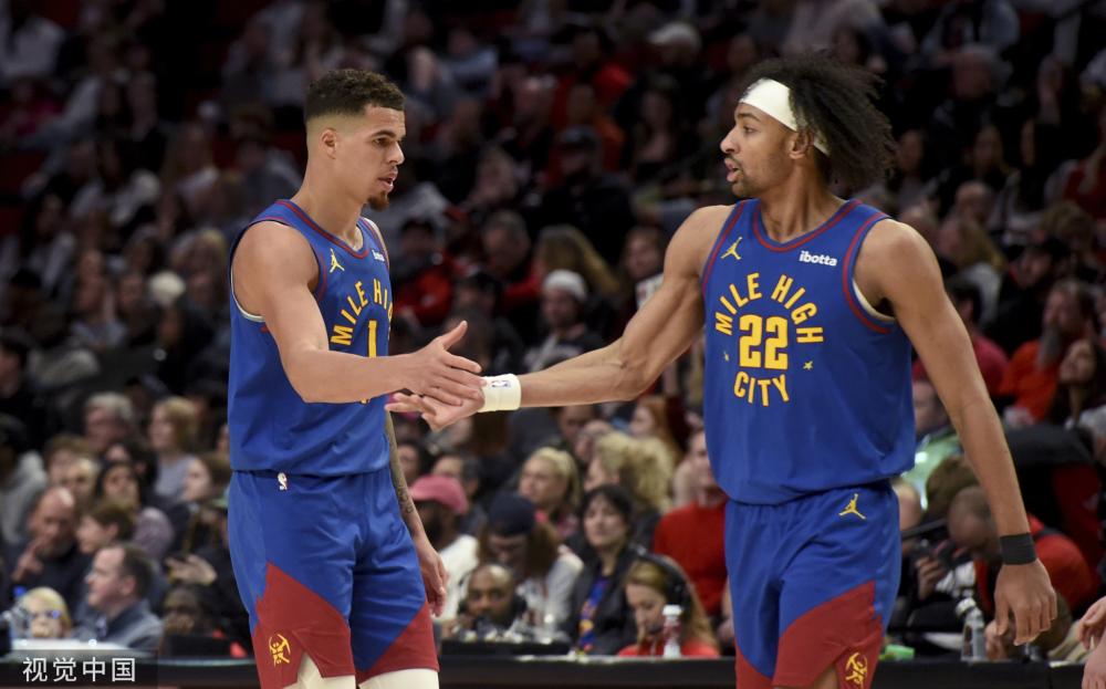 选择在与伯 选择在与伯