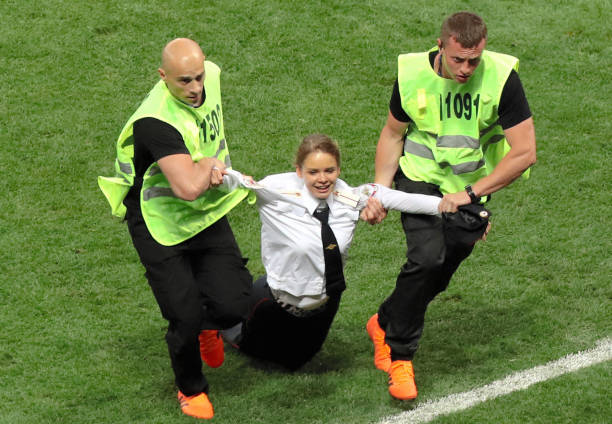 以展现男性 以展现男性